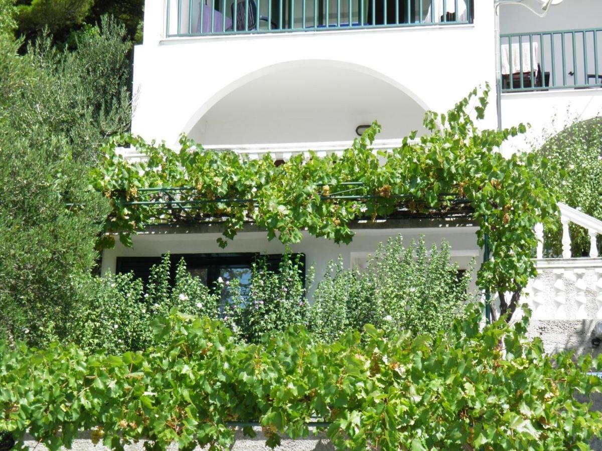 Apartments With A Parking Space Brela, Makarska - 11687 Extérieur photo