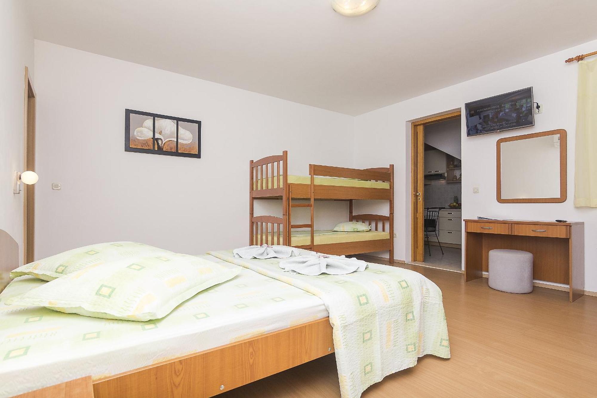 Apartments With A Parking Space Brela, Makarska - 11687 Chambre photo